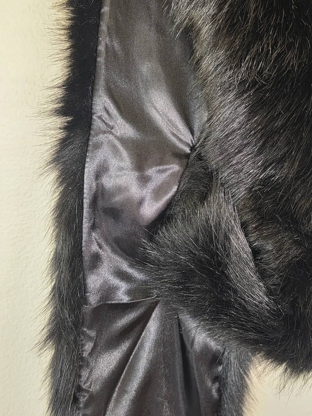 Unique Vintage Black Faux Fur Wrap